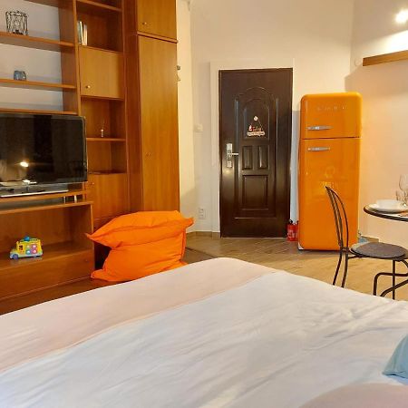 Sweet Dreams Suites Cosy Studio Piata Romana Bucharest Luaran gambar