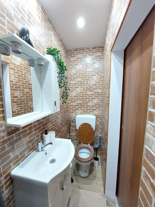 Sweet Dreams Suites Cosy Studio Piata Romana Bucharest Luaran gambar