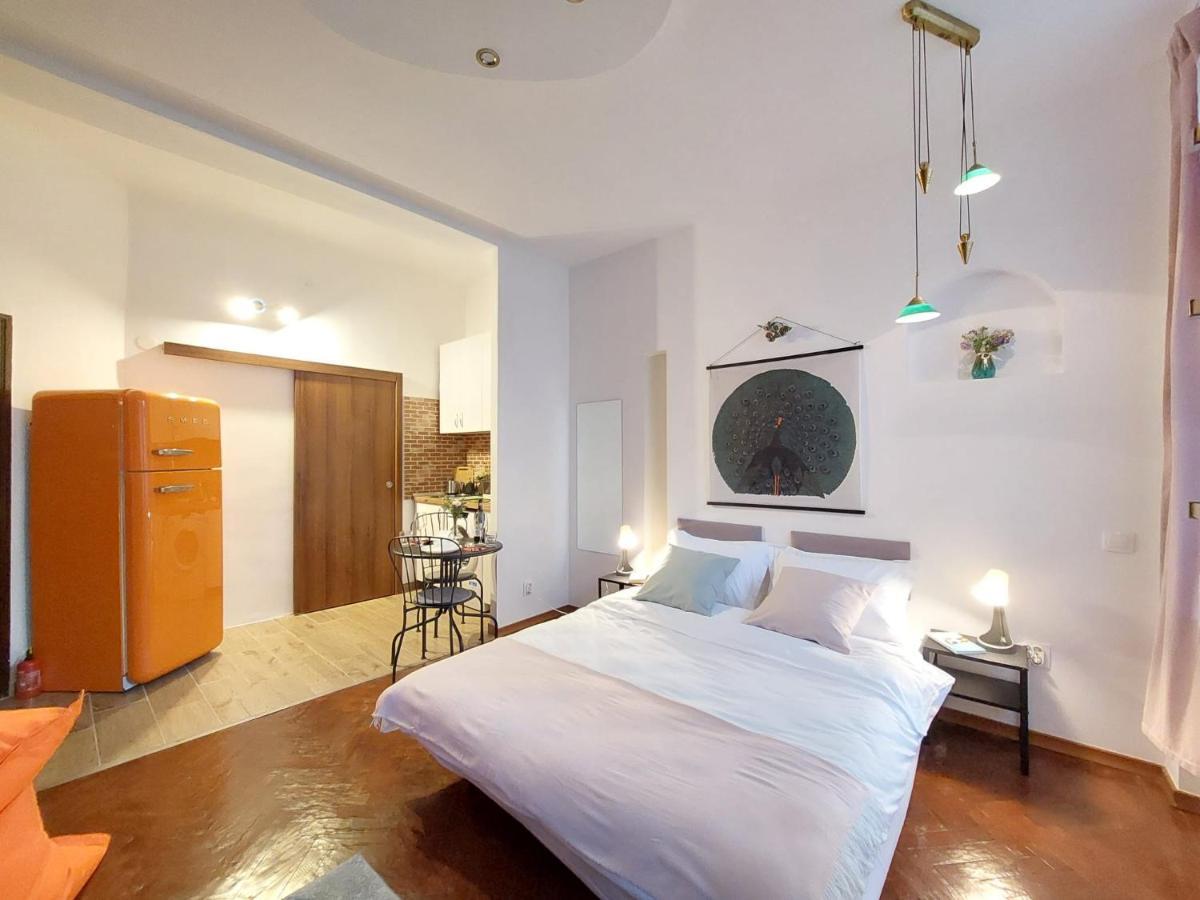 Sweet Dreams Suites Cosy Studio Piata Romana Bucharest Luaran gambar